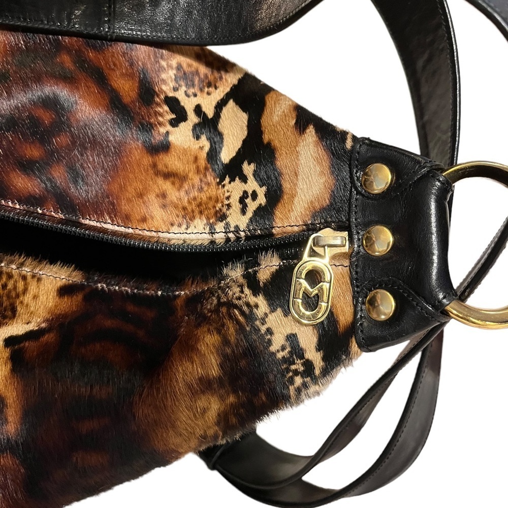 👜 Marino Orlandi Italian Classic Black Leather & Shorthair Fur Bucket Sling Bag - Picture 15 of 17